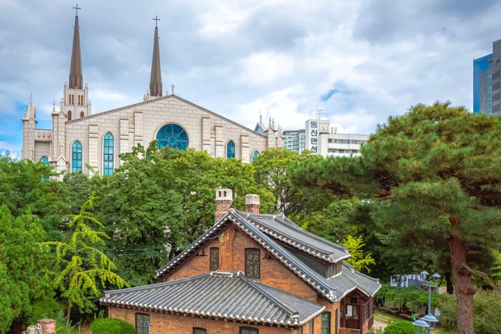 韓國大邱|朝聖《金秘書為何那樣》約會景點!大邱近代巷、西門市場、大邱藝術發電所~大邱一日遊攻略 - 第5張圖 韓國大邱|朝聖《金秘書為何那樣》約會景點!大邱近代巷、西門市場、大邱藝術發電所~大邱一日遊攻略