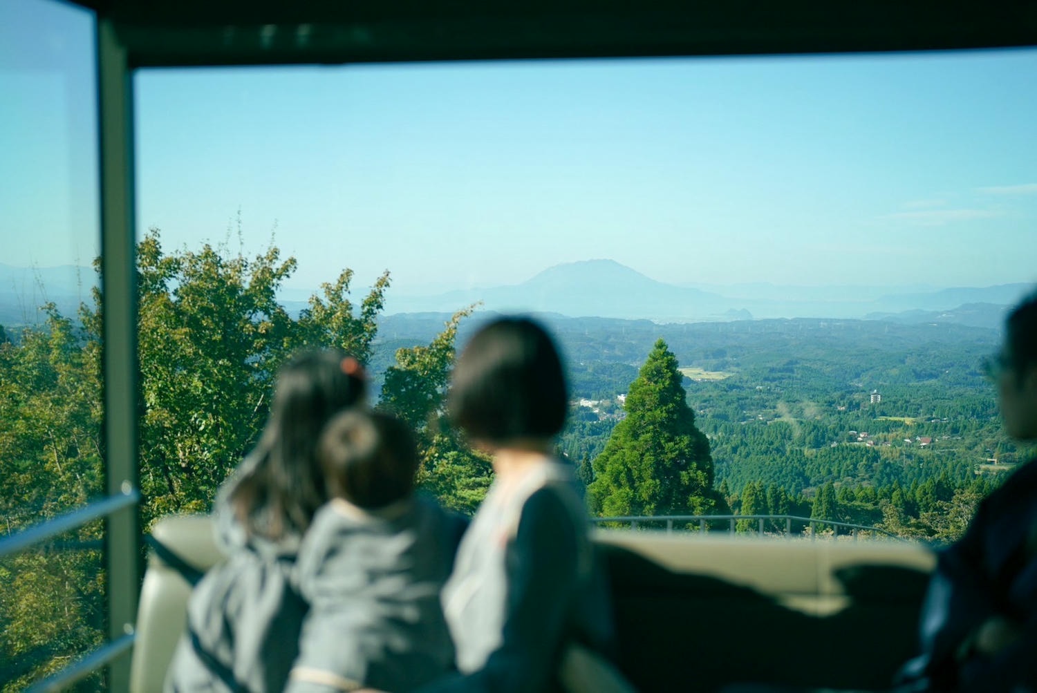 鹿兒島住宿|星野集團「界霧島」 也太美 芒花海、觀星溫泉、燒酎品飲!全客室坐擁櫻島火山美景 - 第13張圖