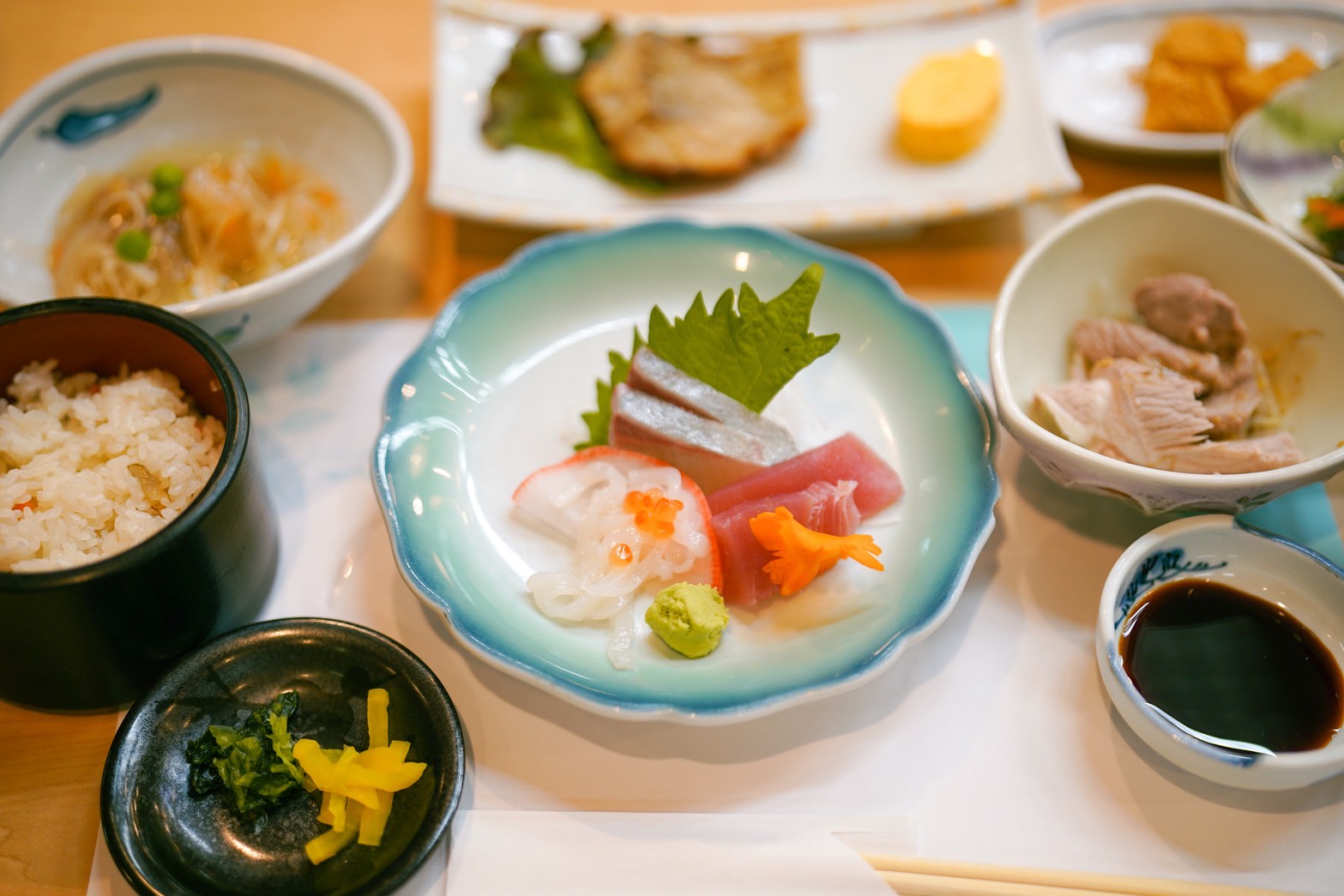 【旅天下】九州|漫遊佐賀 「御船山樂園」 細雨中賞繡球花、佐賀新大谷飯店午茶!在地美食鮮魚料理 - 第11張圖