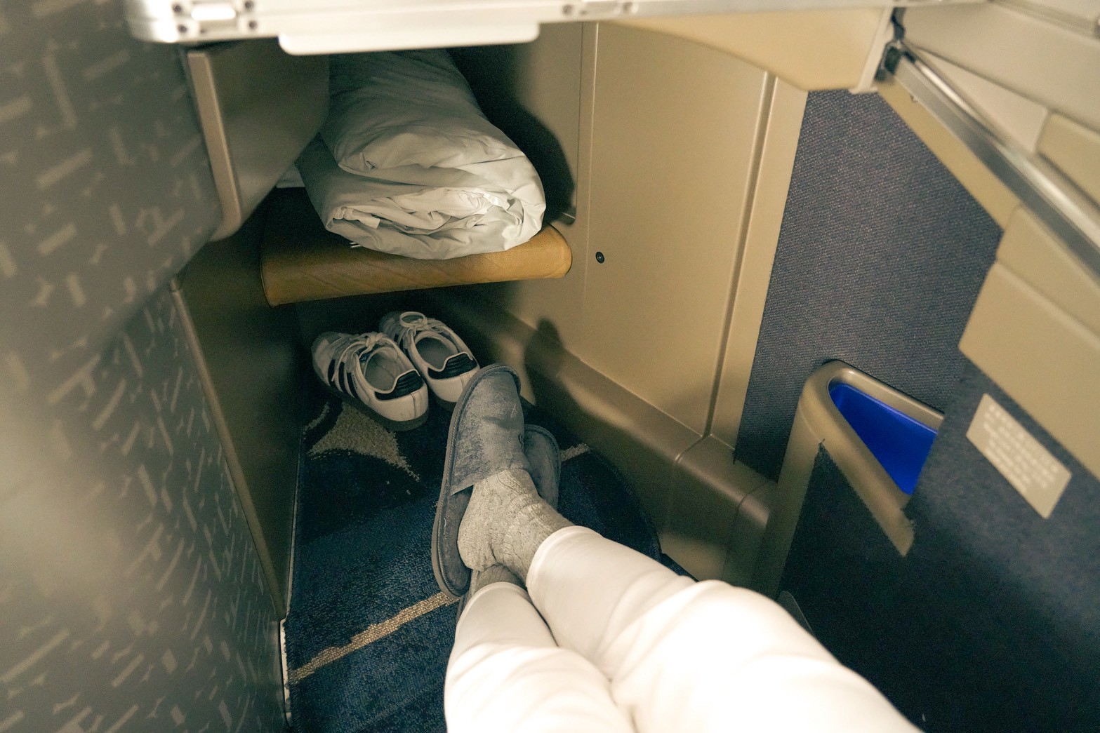 中華航空|開箱華航A350-900機型「豪經艙」&「商務艙」飛歐洲布拉格、法蘭克福 - 第20張圖 中華航空|開箱華航A350-900機型「豪經艙」&「商務艙」飛歐洲布拉格、法蘭克福