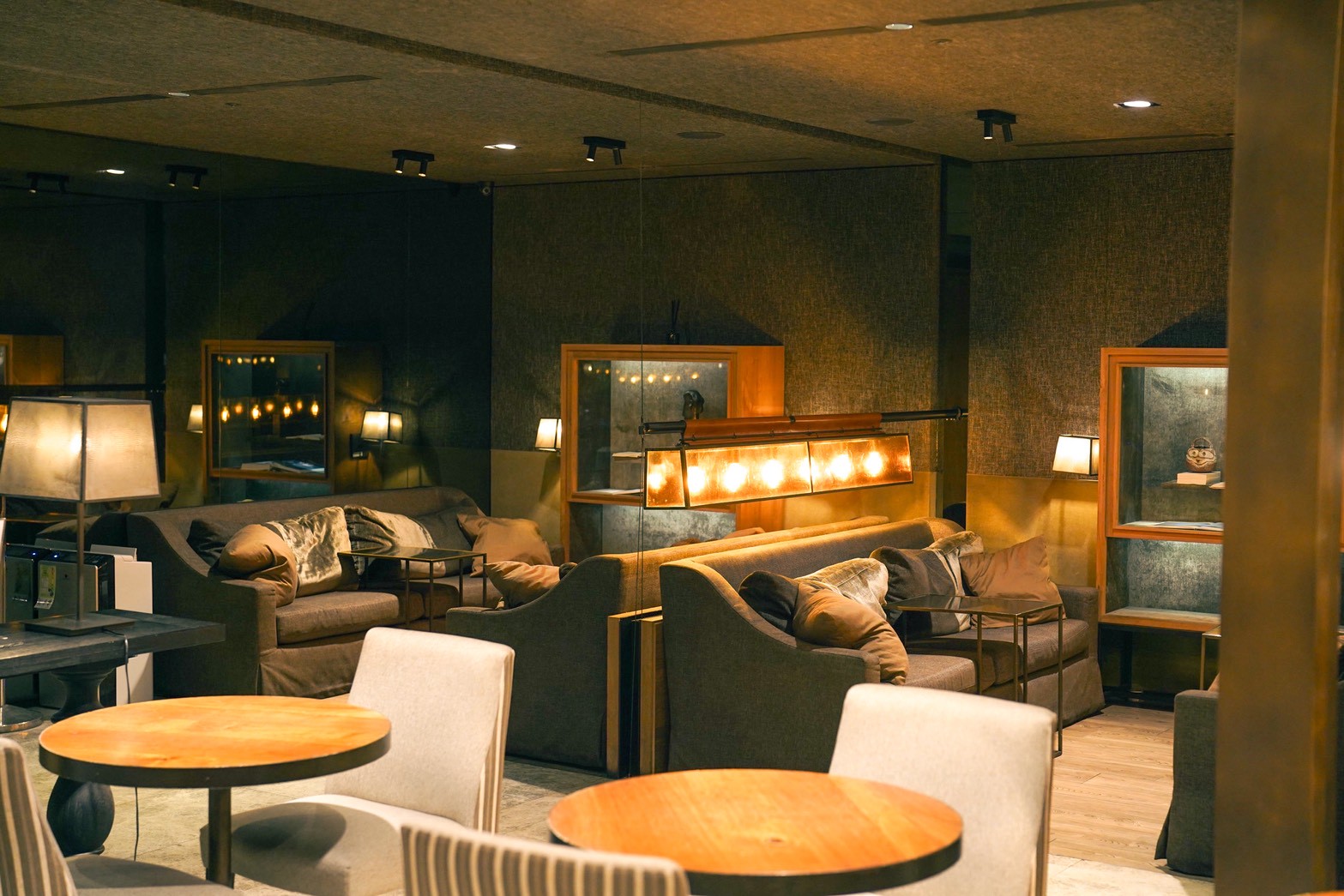 中華航空|開箱中華航空第一航廈貴賓室 「三寶」牛肉麵、茶葉蛋、地瓜必吃 - 第7張圖 中華航空|開箱中華航空第一航廈貴賓室 「三寶」牛肉麵、茶葉蛋、地瓜必吃